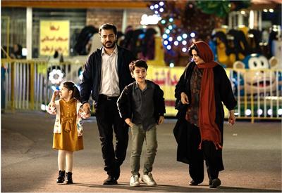 نقد، بررسی و تحلیل فیلم سینمایی «ماه پنهان»