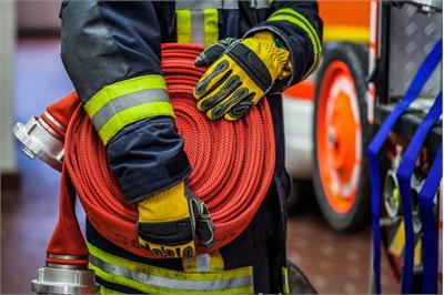 صفر تا صد خرید تجهیزات آتش نشانی؛ استانداردها، قیمت و نکات بازرسی فنی