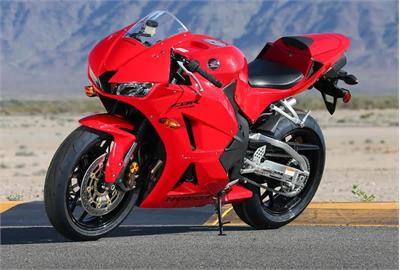 ضبط موتور سیکلت قاچاق در یزد