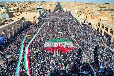 پدافند ملی مردم ایران در ۲۲ بهمن؛ حضوری که معادلات را به‌هم زد