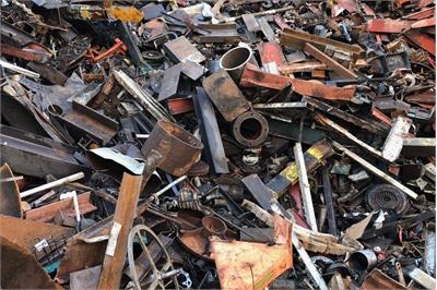 ضایعات آهن را کجا بفروشیم؟ راهنمای انتخاب بهترین خریدار ضایعات در تهران