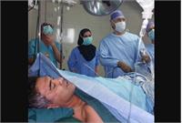 عابدزاده پس از جراحی زانو اولین قدم‌ها را برداشت