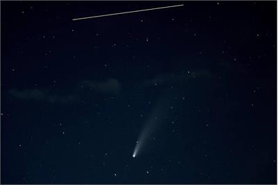 دنباله‌دار نئووایز در تابستان ۱۳۹۹؛ مهمان روشن آسمان چه بود؟
