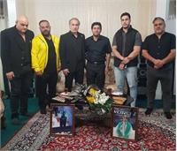 پیراهن داوران بین‌المللی موی تای به صبا چناری تقدیم شد