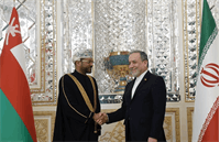 وزیر خارجه عمان به ایران رسید