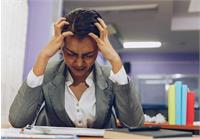 اقتصاد مضطرب، جامعه مضطرب