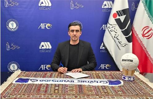 ساعاتی پس از پیوستن تارتار به پرسپولیس، سیرجانی‌ها جانشین خود را پیدا کردند / کاپیتان سابق استقلال، با چالشی جدید در سیرجان
