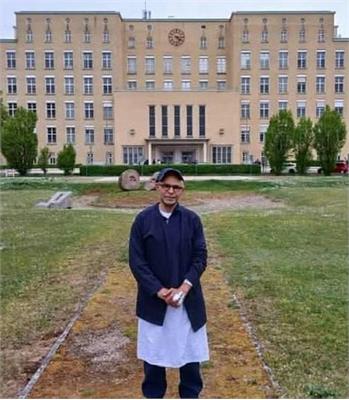 بستری شدن محسن راستانی در بیمارستانی در آلمان