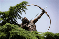 ماجرای سیکس پک مجسمه آرش کمانگیر