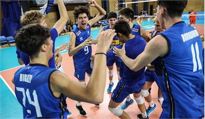 ساعت بازی ایتالیا لهستان