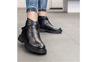 بوت و نیم بوت زنانه و مردانه برتونیکس؛ ترکیب راحتی، شیک بودن و دوام