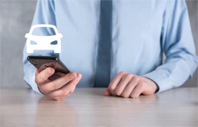 راهنمای کامل استعلام خلافی خودرو با پیامک بدون نیاز به اینترنت