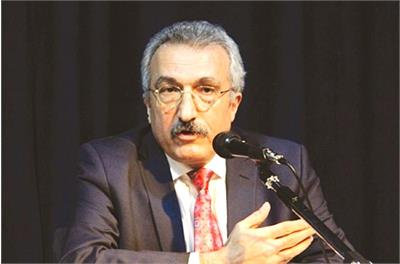 عباس میلانی، پژوهشگر سرشناس ایران‌پژوه، یکی از پنج برگزیده جایزه Walter J. Gores شد