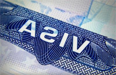 چالش‌های یکپارچگی سیستم مسافرتی آمریکا: از اتهامات کاربران ایرانی تا مناقشه خلیج فارس