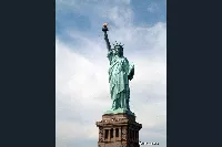 تقویم تاریخ امروز ۶ آبان ۱۴۰۵؛ از مجسمه آزادی تا یاد طه حسین