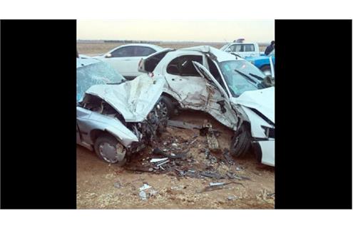 عملیات امداد و تحقیق برای بررسی علت حادثه ادامه دارد فاجعه در جاده اژیه-ورزنه؛ برخورد مرگبار پژو و ساینا ۴ قربانی گرفت