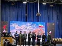 اولین جشنواره اعطای نشان اقتصاد مقاومتی در استان یزد برگزار گردید / 25 واحد تولیدی یزد تجلیل و نشان اقتصاد مقاومتی دریافت کردند