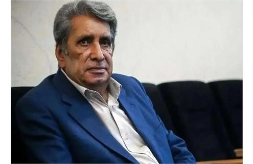 گوینده «کتاب شب» و روایتگر «مستند ایران» پس از مدت ها بیماری در ۷۷ سالگی دار فانی را وداع گفت بهروز رضوی،