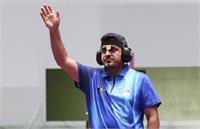 جواد فروغی «نخستین» طلاآور تیر اندازی ایران در المپیک شد