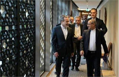 حقایقی درباره احوالپرسی عراقچی با ویتکاف در مسقط